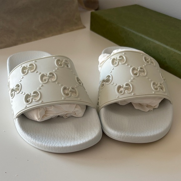 Gucci Women’s Slides Size 39eu/9us - Picture 4 of 8